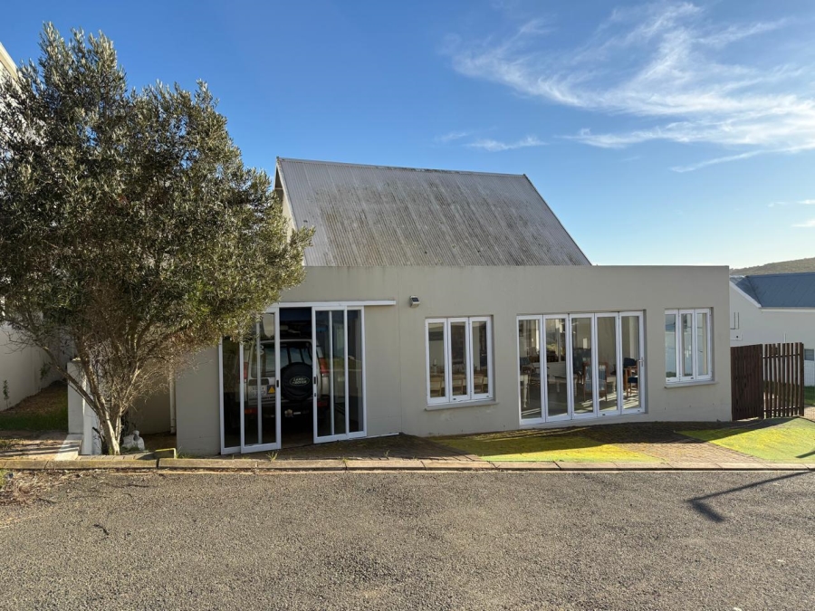 4 Bedroom Property for Sale in Stilbaai Wes Western Cape